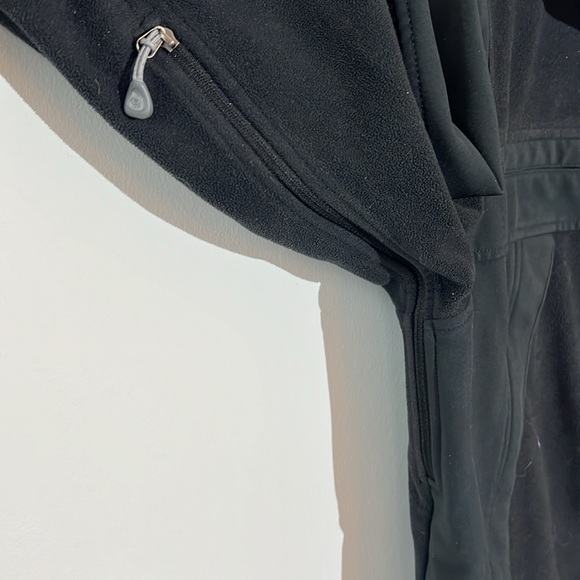 Mountain Hardwear Windstopper Fleece - Picture 4 of 5